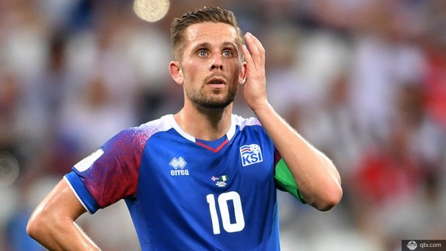 冰岛队以稳定表现,击败摩尔多瓦队,掌声雷动 冰岛队以稳定表现,击败摩尔多瓦队,掌声雷动