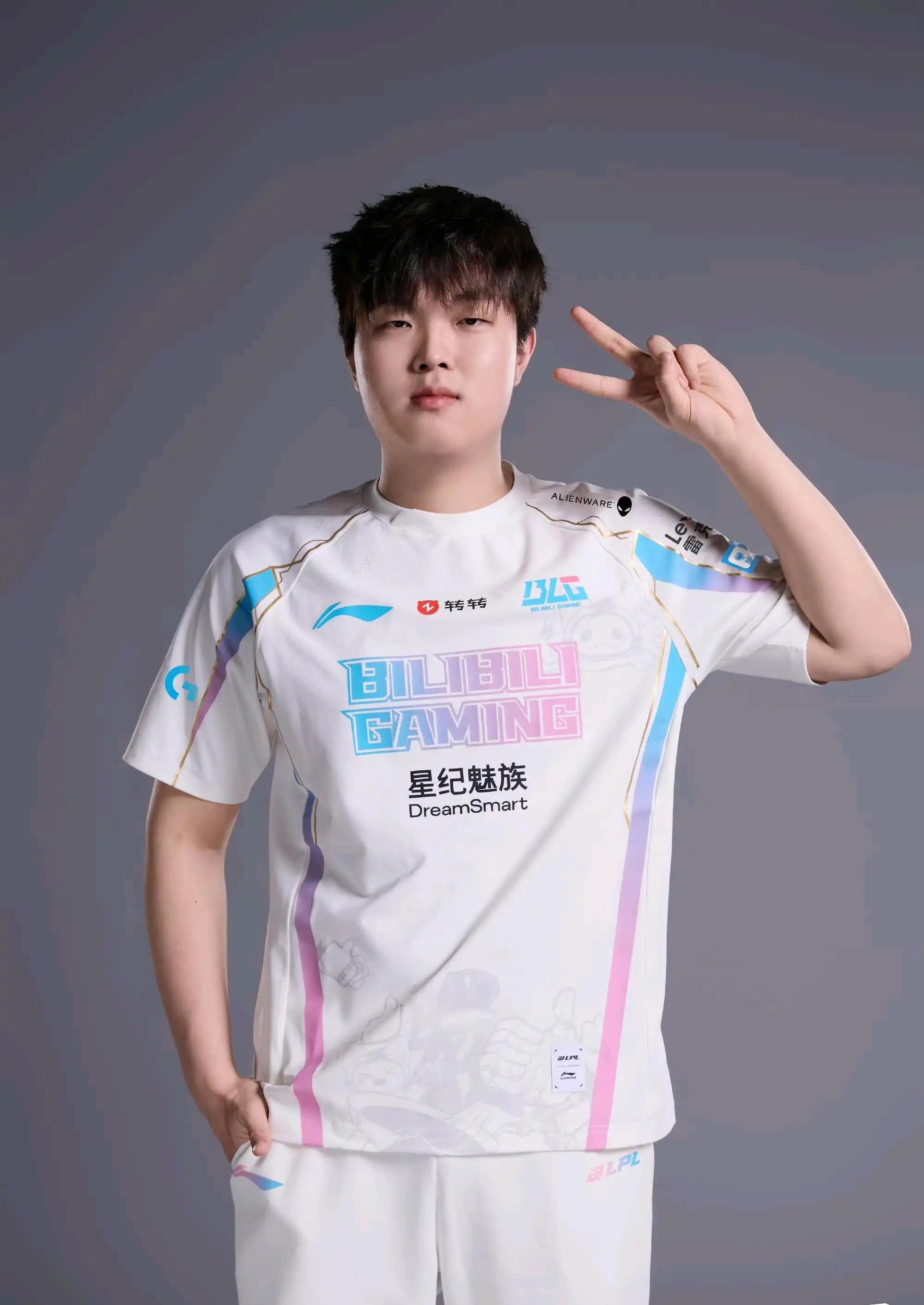 开云体育下载-关于LGD血洗JDG，Bin开启传奇时刻激烈交锋入围赛，技惊四座的信息